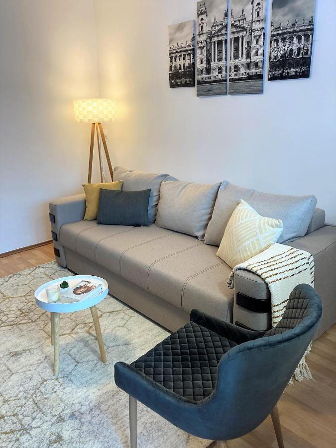 Lovely Apartment In A Quiet Area Cluj-Napoca Buitenkant foto